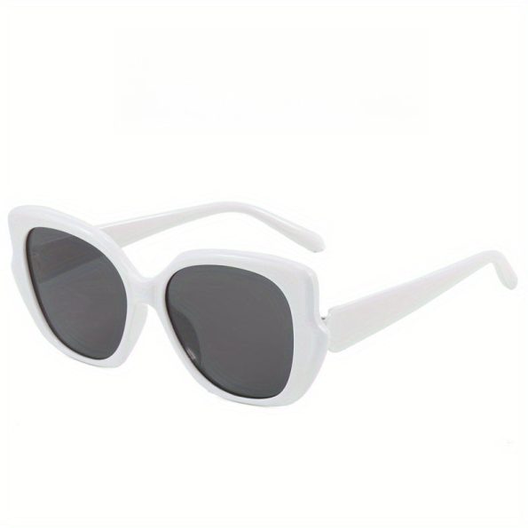 166440954a774bd195ea10bf5cfda133-goods