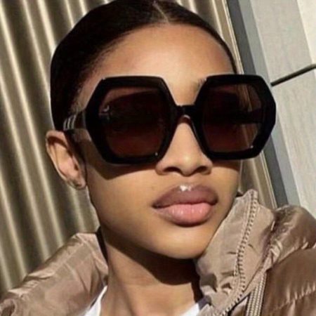 Women's Large Oval-like Polygonal Frames Fashion Glasses - Bold, Non-Prescription Decorative Glasses for Street Fashion, Parties, Everyday Outfits - Modern Women's Eyewear